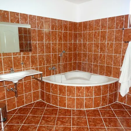 Apartment House Magnolia Velence