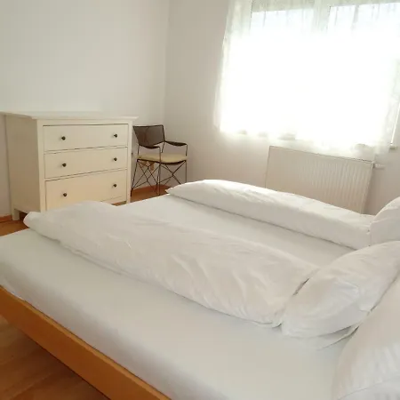 House Magnolia * Веленце