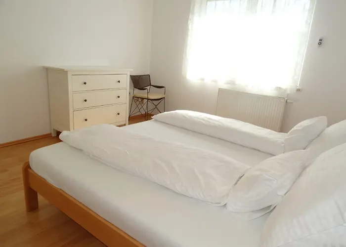 House Magnolia * Веленце